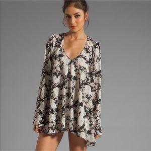 New For Love and Lemons floral top blouse